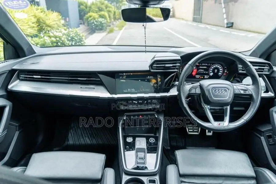 Audi A3 S LINE 2023