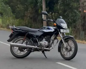 Bajaj CT100 2012