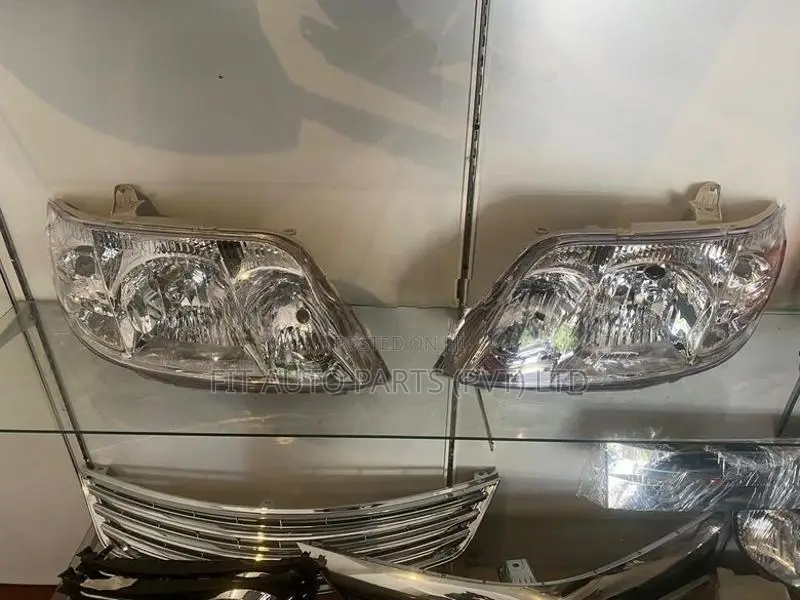 Corolla 122 Head Lamps