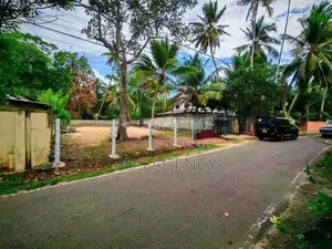 Land for Sale in Wadduwa