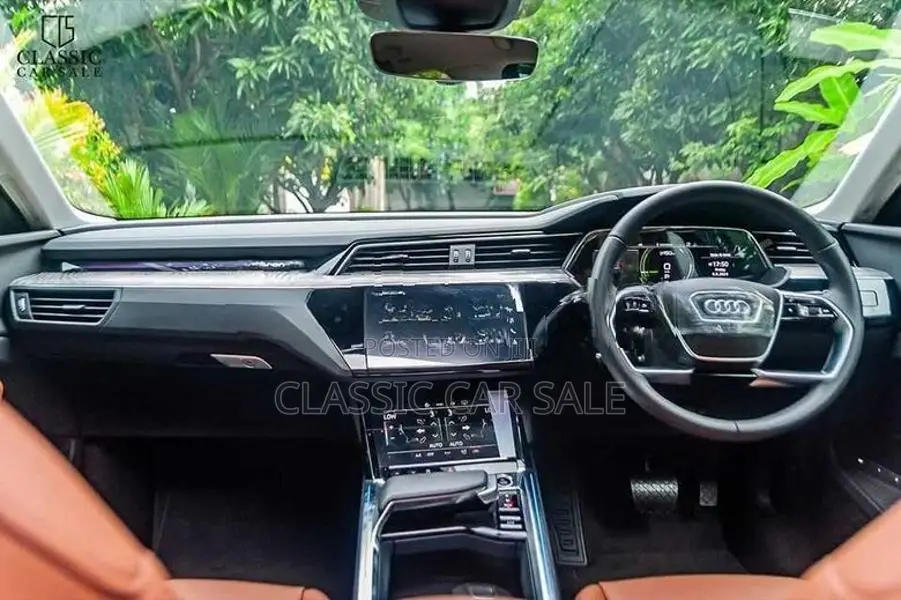 Audi e-tron 50 Quattro 2024