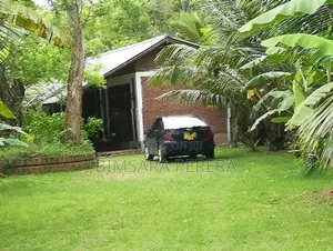 Holiday Bungalow for Sale - කතරගම