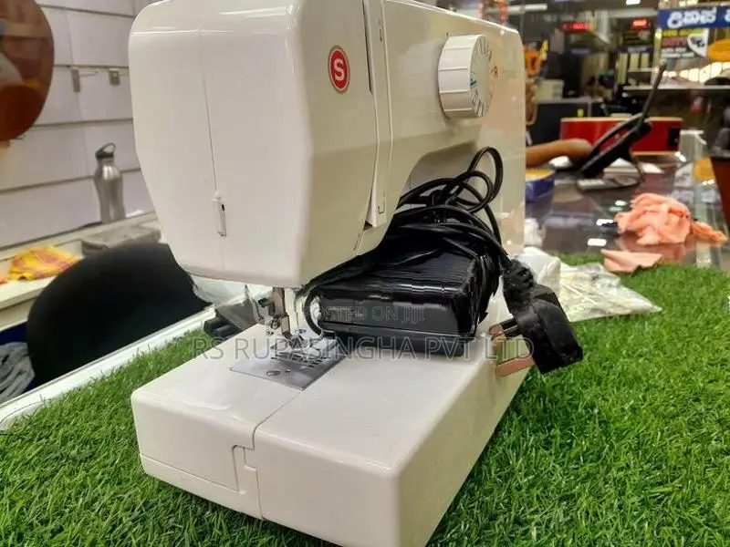 Singer Portable Sewing Machine