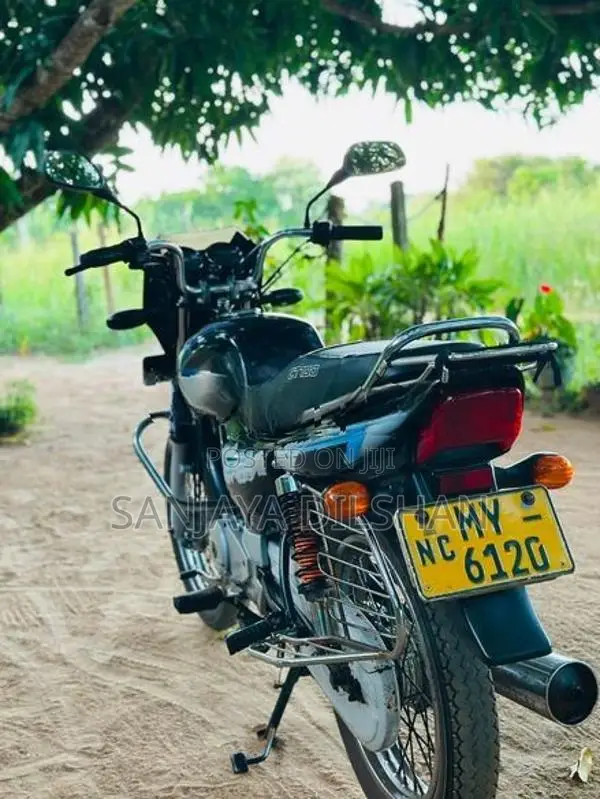 Bajaj CT100 2006