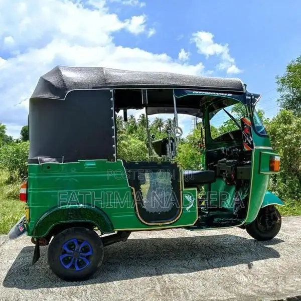 Bajaj RE 4 stroke qz 2010