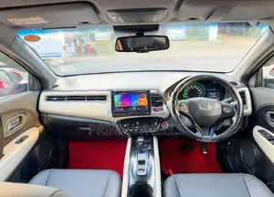 Honda Vezel 2016