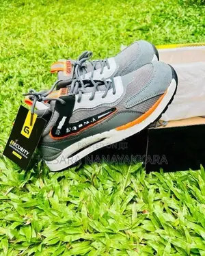 Branded safety shoes