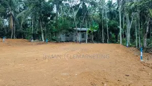 Land For Sale in Kirillawala, Kadawatha