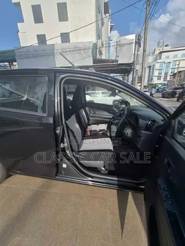 Daihatsu Mira L SA3 2024