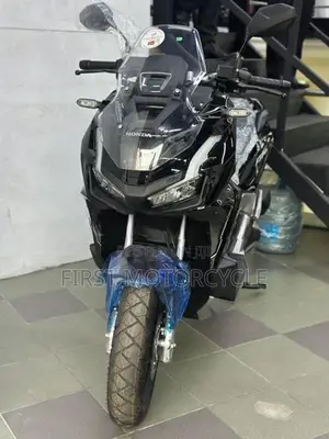 Honda ADV 160 2025