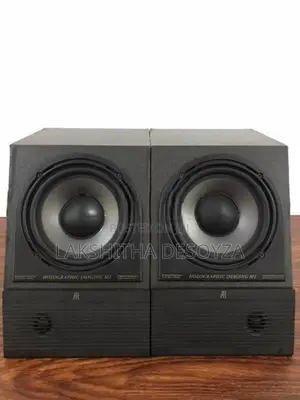 Acoustic Research AR M1 Holographic Imagine Speakers