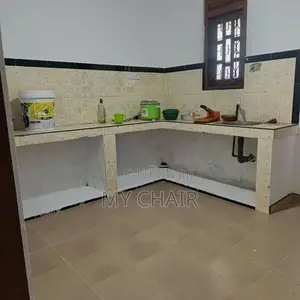 House For Sale in Padukka | Poragedara