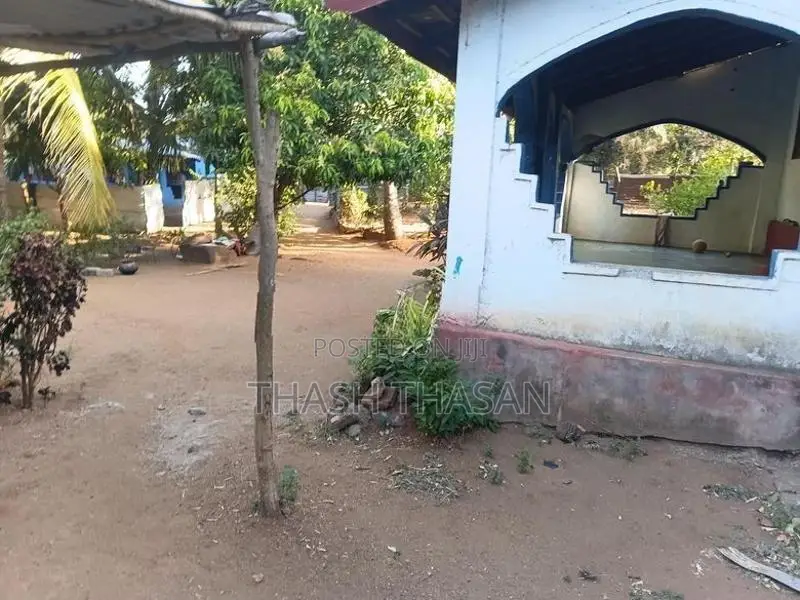 Land with House Sale - Kenniya