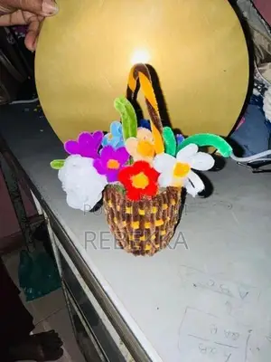அலங்கார பொருட்கள்