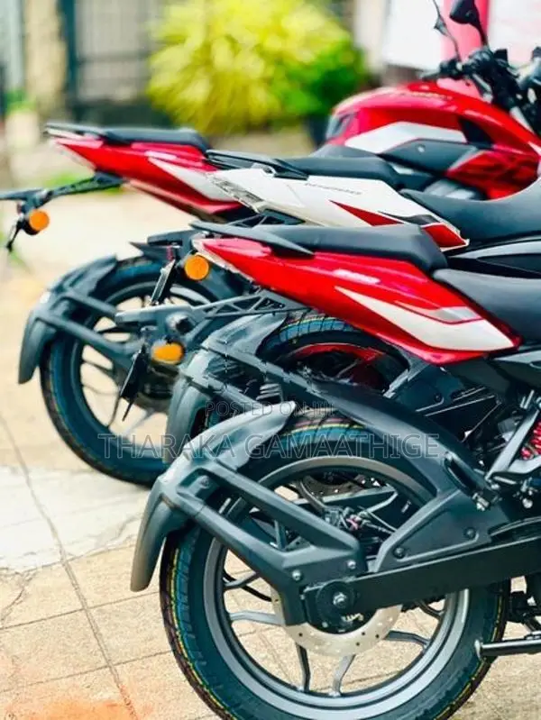 Bajaj Pulsar NS200 2026