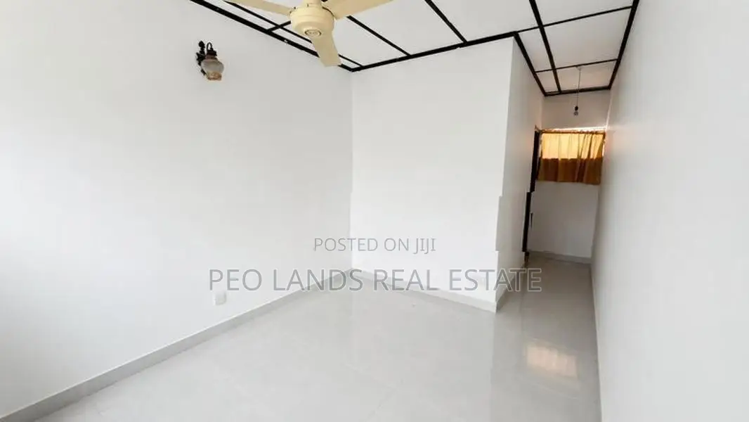 (DL1283) 11.25 Perch Land for Sale in Nugegoda