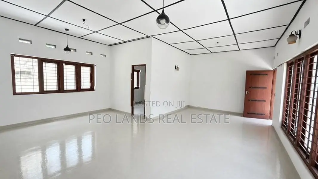 (DL1283) 11.25 Perch Land for Sale in Nugegoda