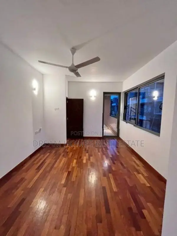 New Luxury Villa for Sale in Hokandara – 7 Perches