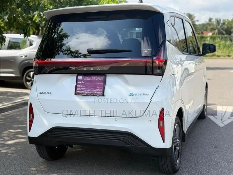 Nissan Sakura EV 2025