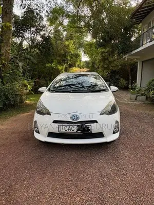 Toyota Aqua 2013