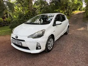 Toyota Aqua 2013