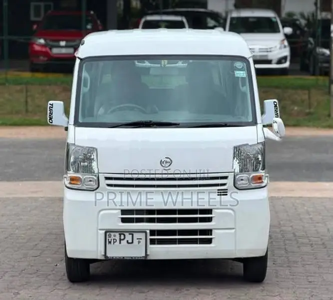 Nissan Clipper 2018