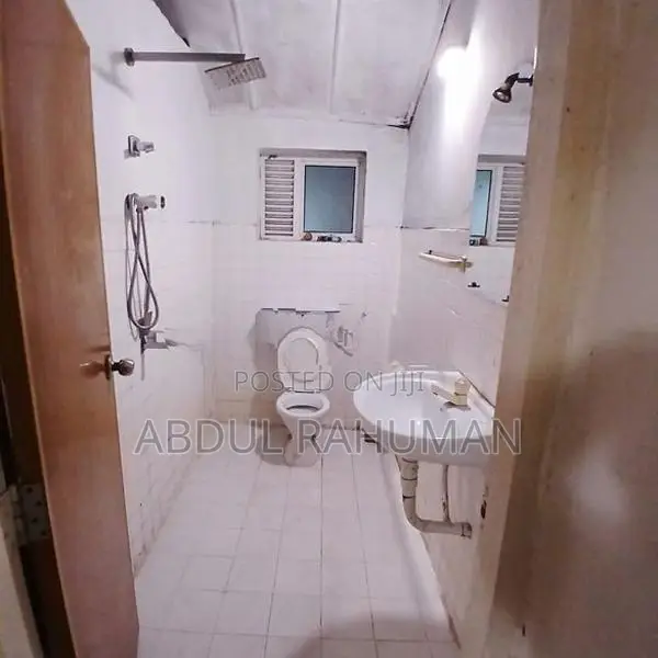 තට්ටු දෙකේ 5 Rooms House Inside Milenium City