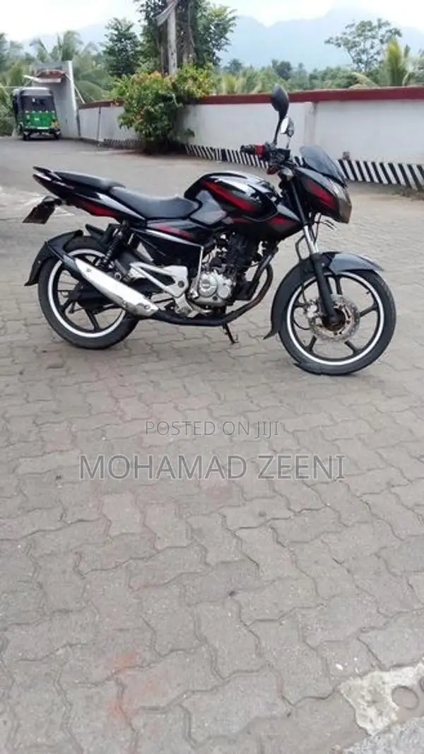 Bajaj Pulsar 135 2015