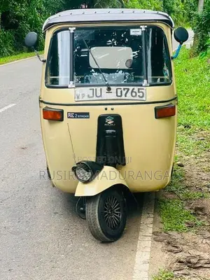 Bajaj RE 2004