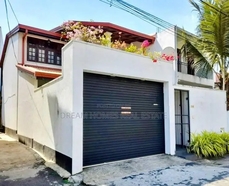 Modern 2-Story House for Sale – Prime Kalubowila Location