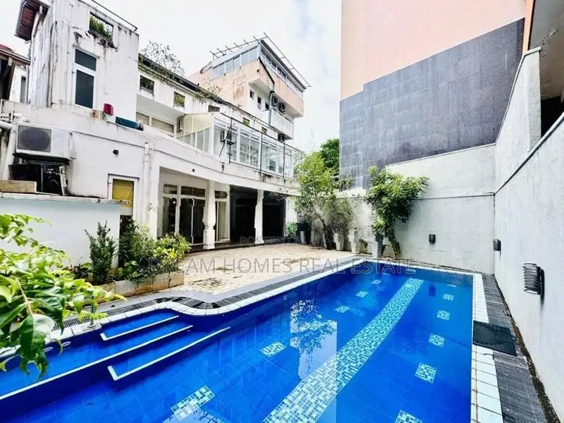 Ultra Luxury 5 Bedroom House for Sale in Colombo 07