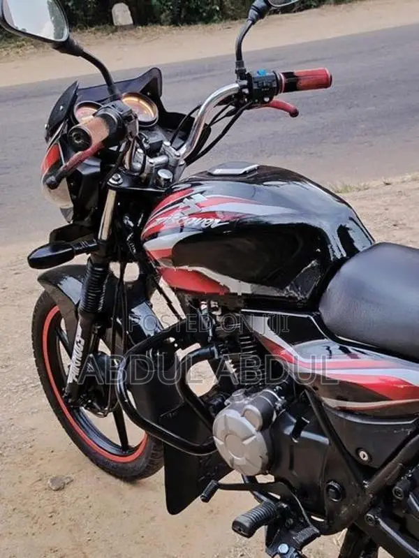 Bajaj Discover 2010