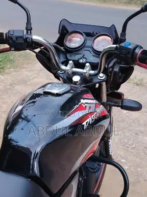 Bajaj Discover 2010