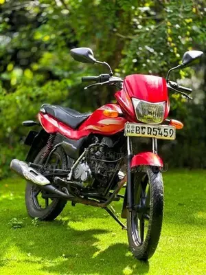 Bajaj Platina 100 ES 2015
