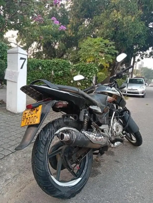 Bajaj Pulsar 150 2015