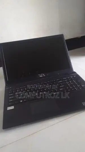 Singer Laptop