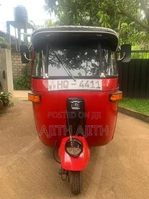 Bajaj RE Three wheel 2003
