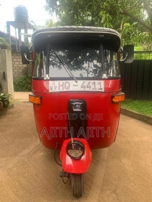 Bajaj RE Three wheel 2003