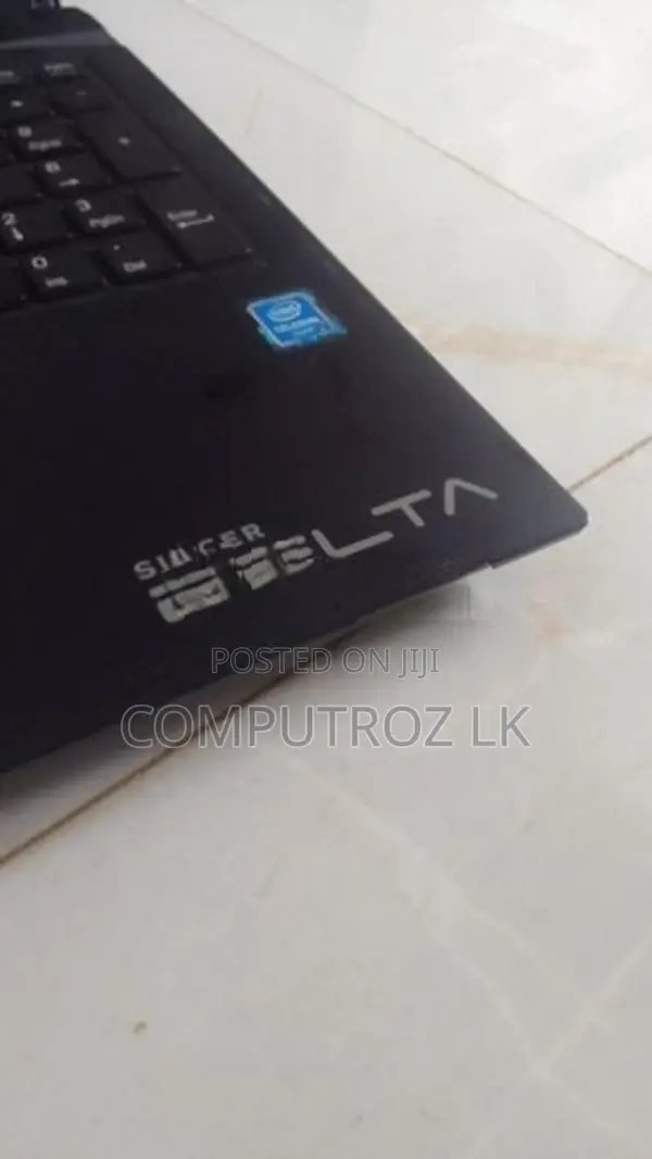 Singer Laptop