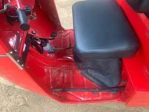 Bajaj RE Three wheel 2003