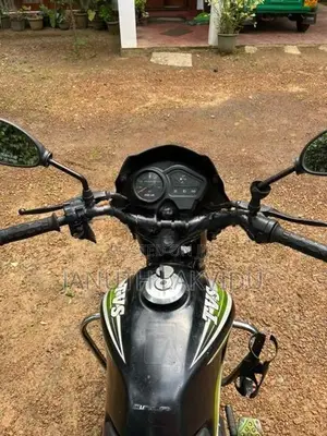 TVS Metro 2015