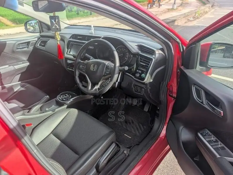 Honda Grace EX Sensing 2018