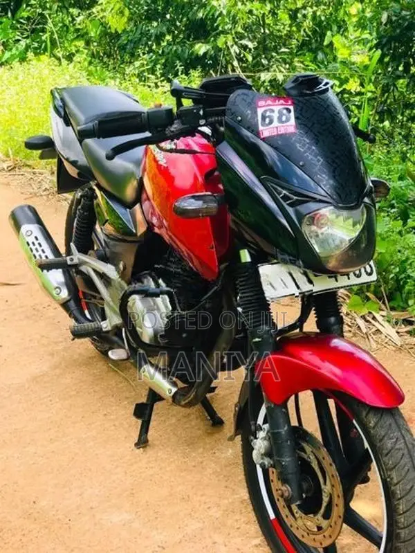 Bajaj Pulsar 180 2012