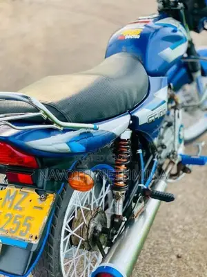 Bajaj CT100 2006