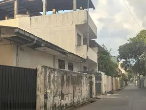 8 Perches Land with Old House for Sale - Colombo 06