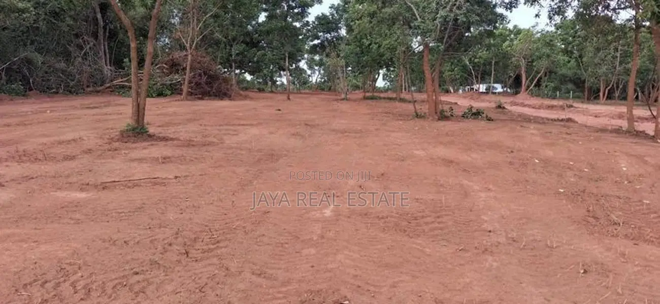 Rekawa දුරින් කදිම බිම් කොටස්