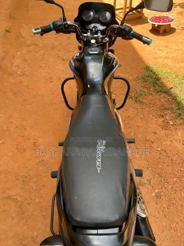 Bajaj Discover 2008