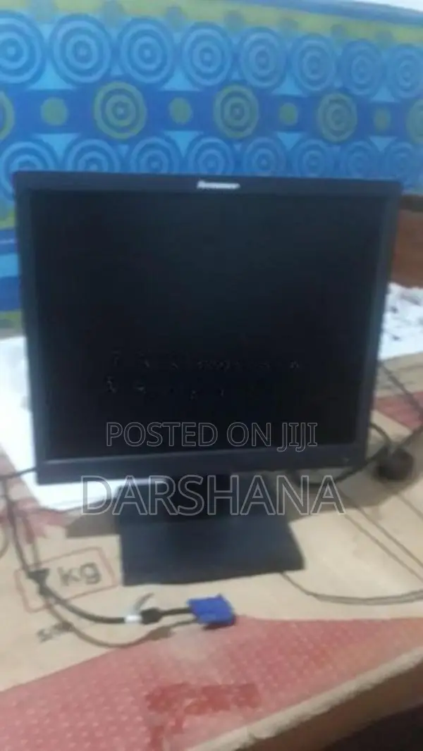 17 Inch Monitor