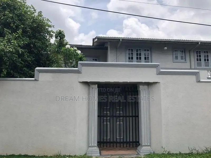 Spacious Architect Designed Family Home for Sale – Kiribathgoda