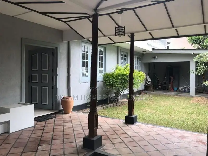 Spacious Architect Designed Family Home for Sale – Kiribathgoda